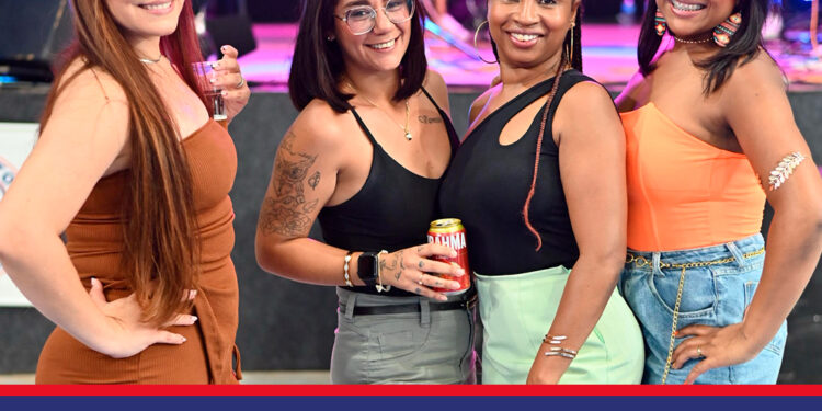 🎉✨ Confira todas as fotos de nossa festa de final de ano! ✨🎉